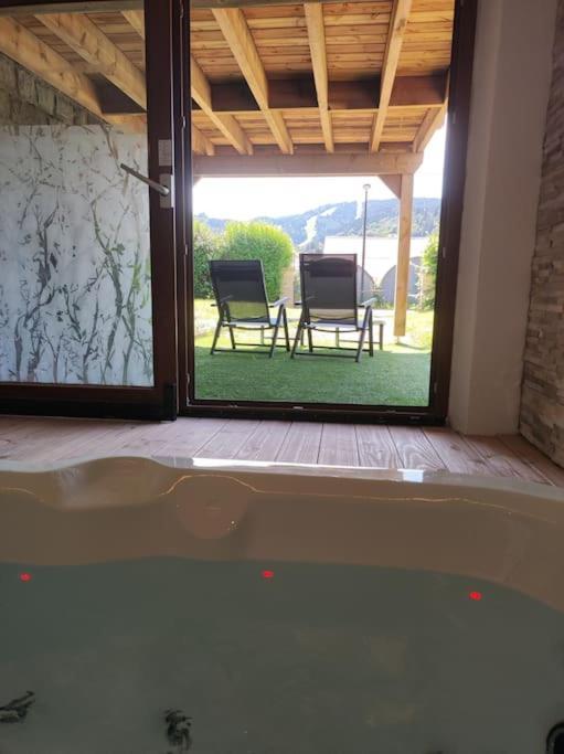 Gite Papillon 6 A14 Personnes - Jacuzzi Gérardmer Dış mekan fotoğraf